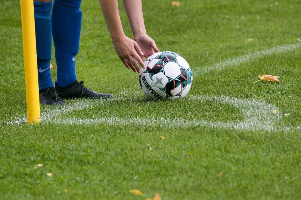 corner ball gf91e28d01 1920