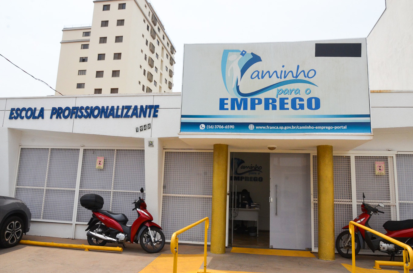 Escola Profissionalizante 3 original