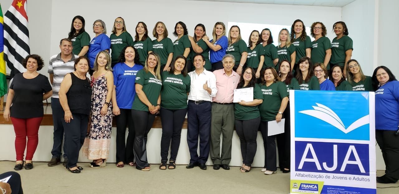 Formatura AJA 18