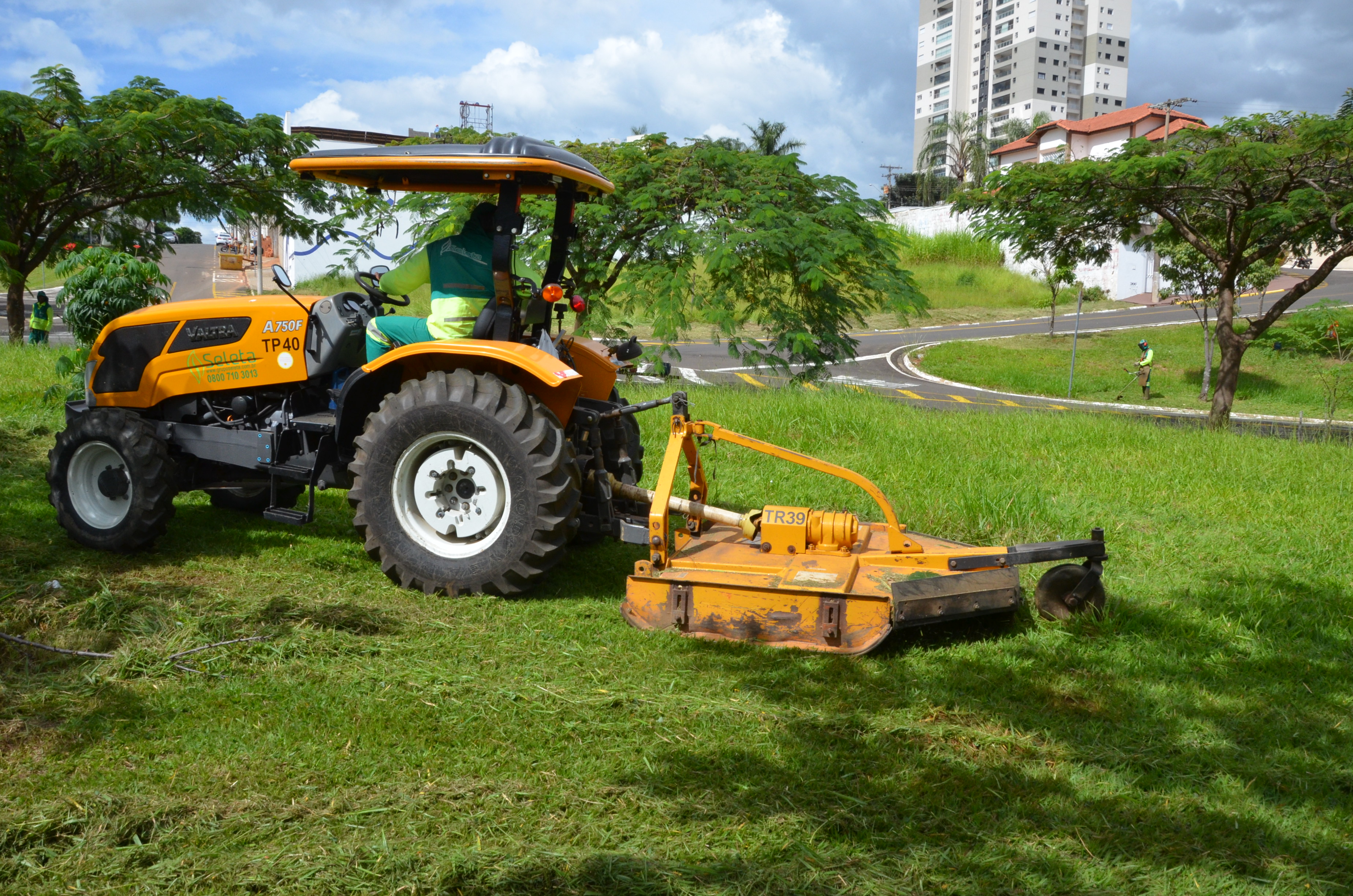 limpezaareapublica01